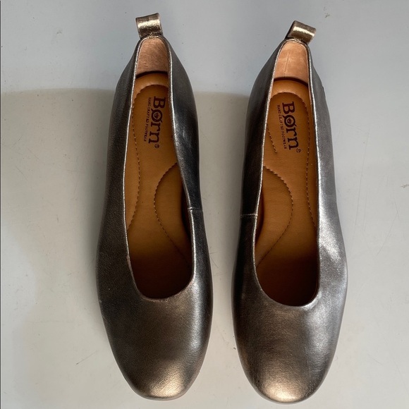 Born Shoes - Born Women's Shimmering Gold Leather Flats